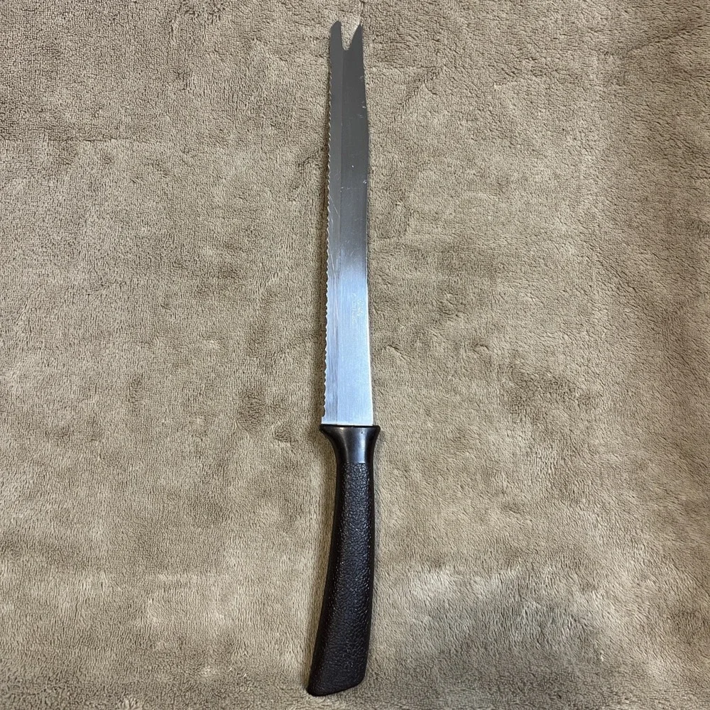 Vintage Quikut USA Knife Carving‎ Stainless Serrated Black Handle 8.25
